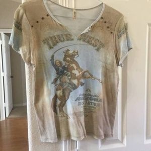 Belle top (True West) short sleeve top S
